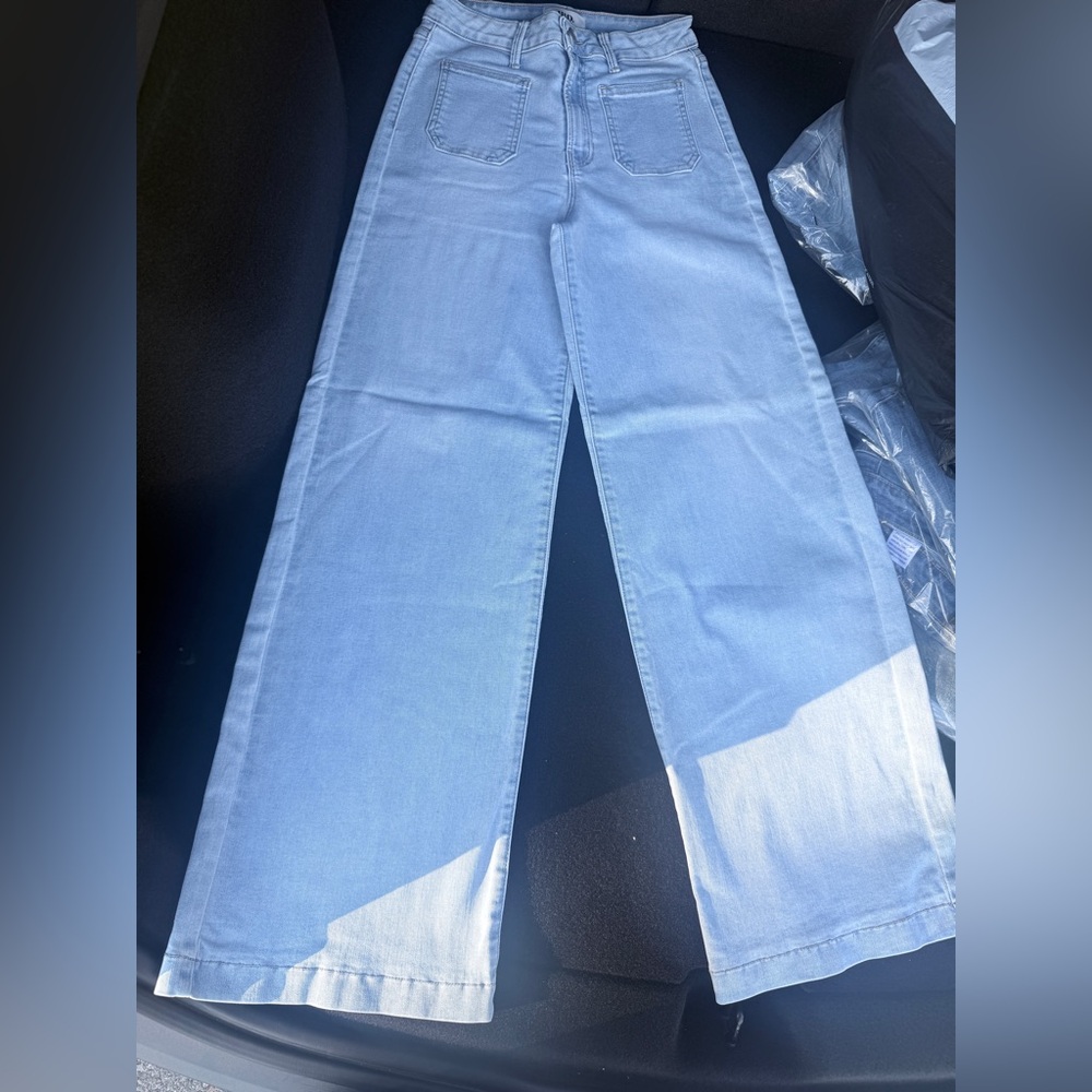 Light Blue Wide-Leg Women’s Jeans